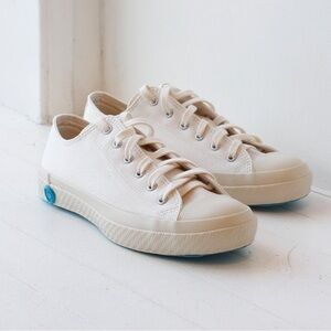 Shoes Like Pottery Low Top, Cream